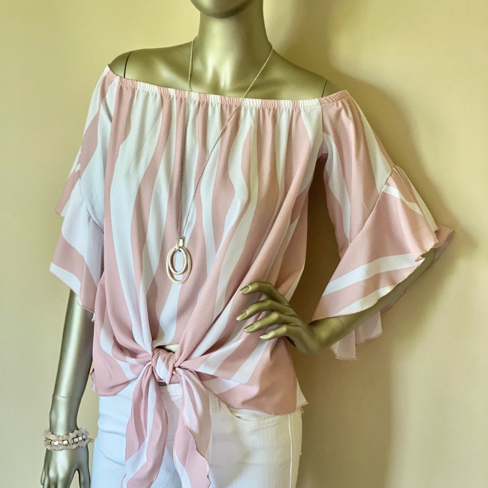 Off Shoulder Ruffle Top - Picture 12 of 14